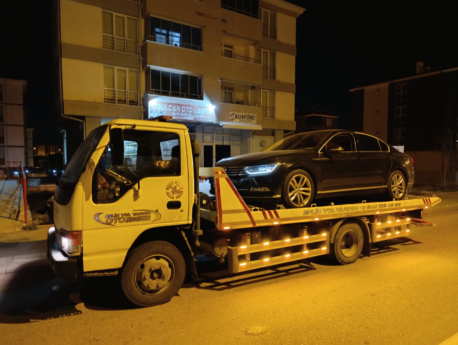 Eflin Oto Kurtarıcı Passat Araç Kurtarma